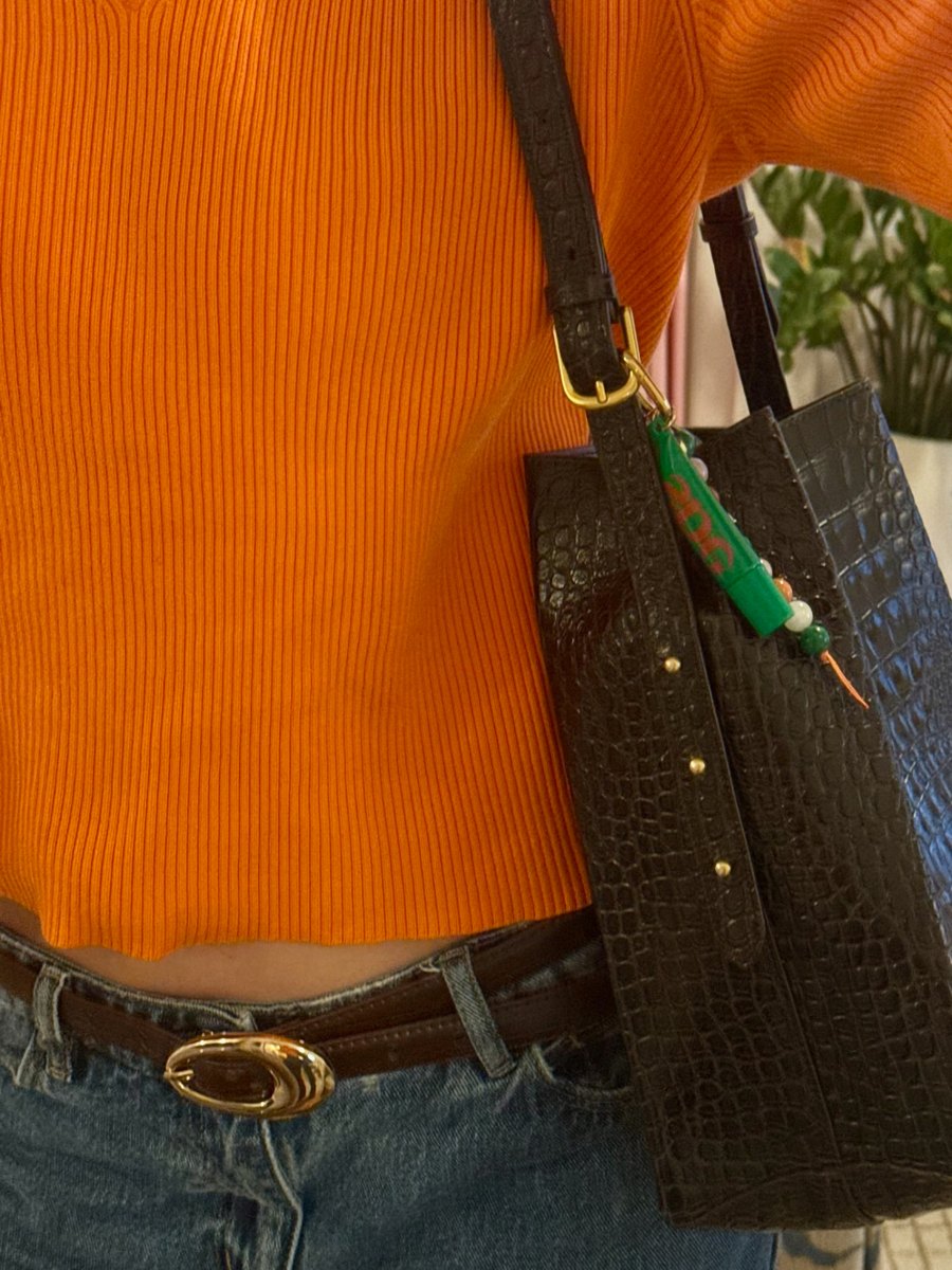 @sbe.beauty: croc bag, seahorse charm